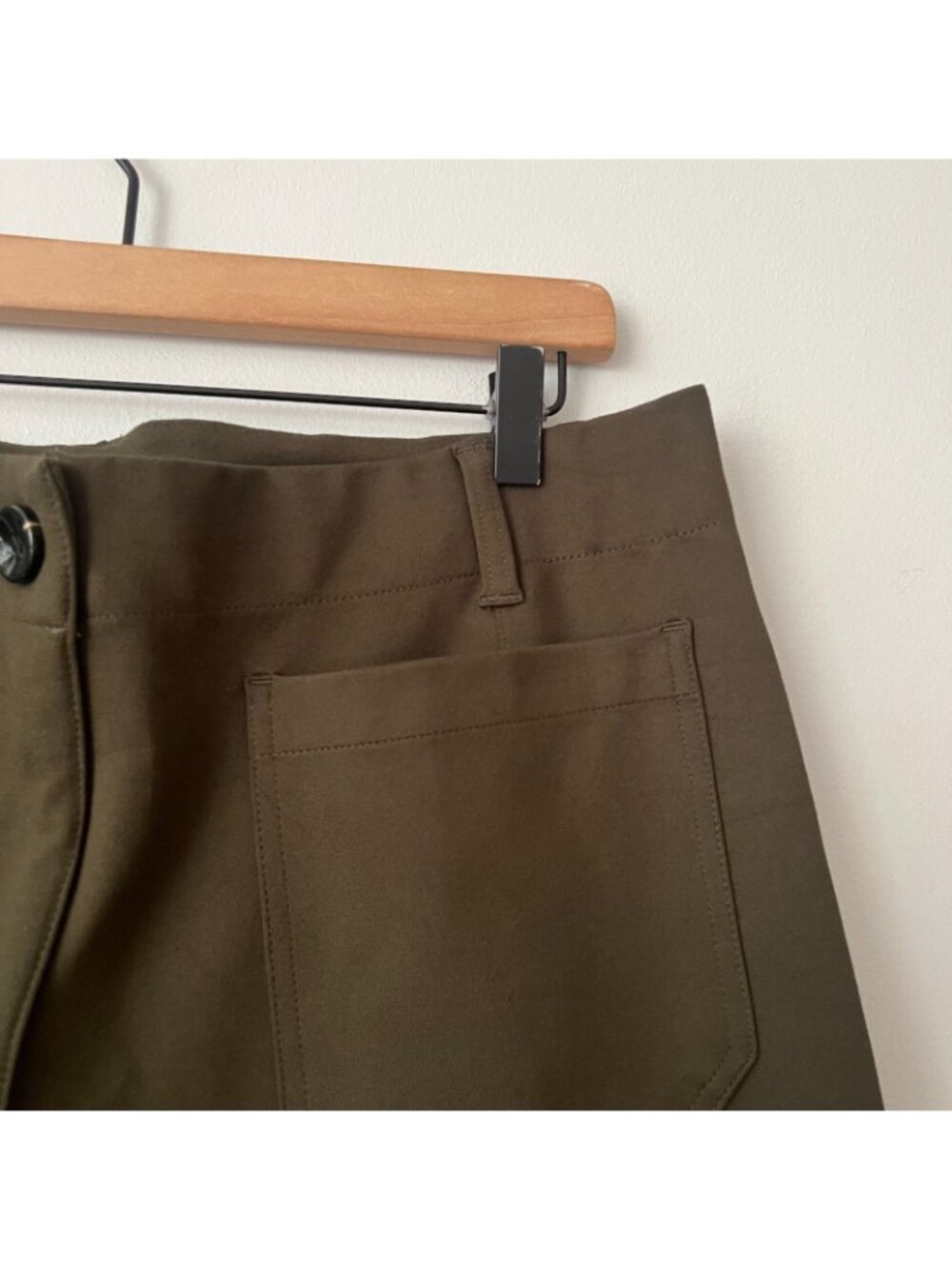 Quince Ultra Stretch Ponte Cropped Wide Leg Pants Olive Green Women's Size 16 - Picture 4 of 10